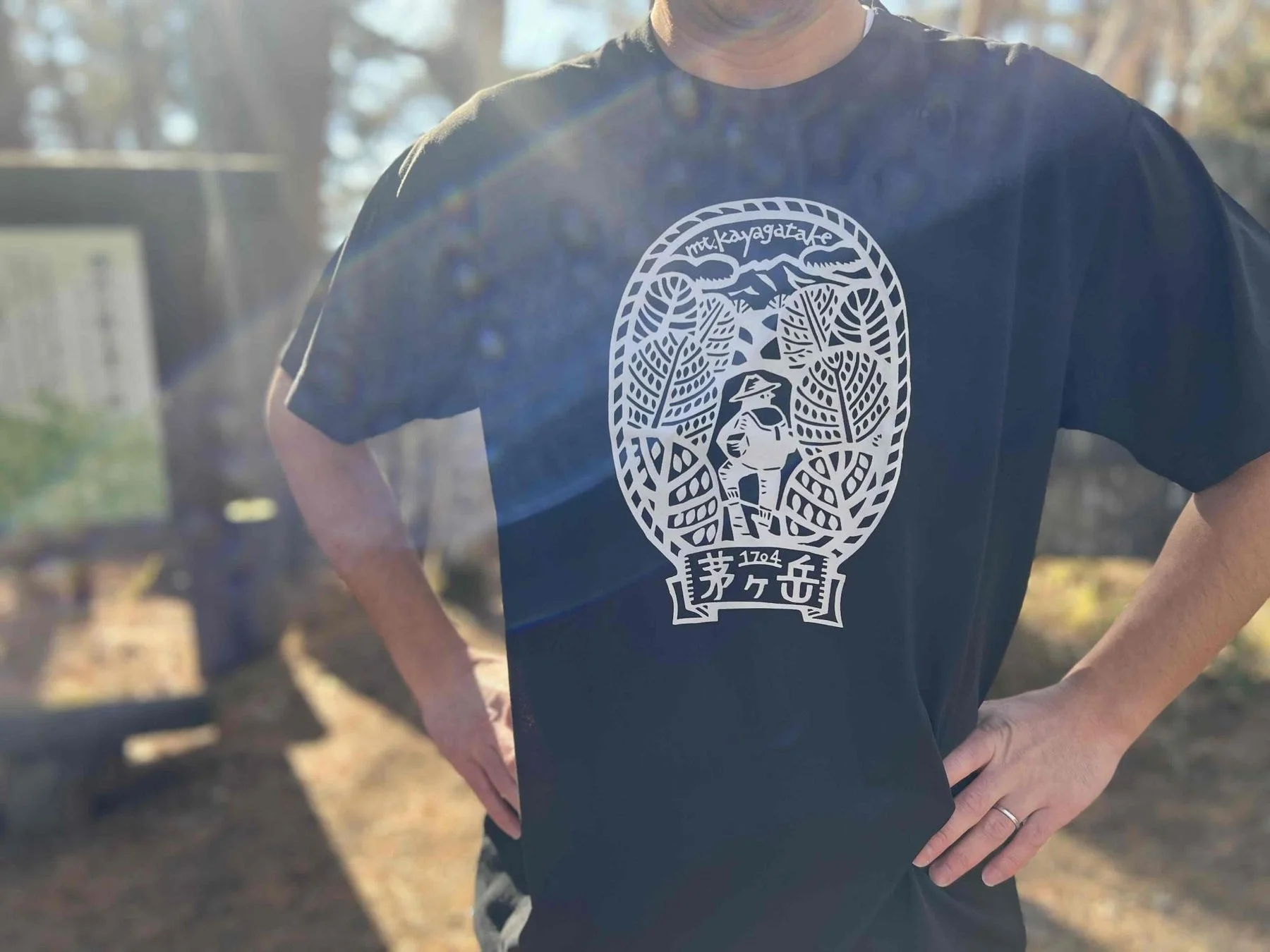 ブラックカラーの茅ヶ岳Tシャツ