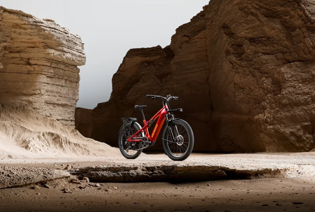 日常を冒険に変えるE-Bike! スペシャライズド「Turbo Vado 3 X 6.0」で街もオフロードも自由に駆け巡ろう
