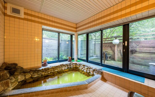 【栃木・那須】24時間貸切の天然温泉×炭火BBQを楽しむ一棟宿「那須貸別荘 villa la・ha-yu」、2026年10月1日開業・予約受付開始 ― 宿泊施設運営代行「＆ やど管理」が運営を受託