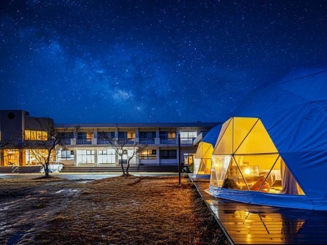 【福岡・東峰村】THE DOG CAMPUS -KOISHIWARA-、グランピングドームの予約を開始